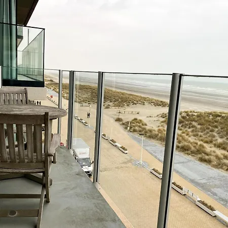 In With Sea Views Apartamento