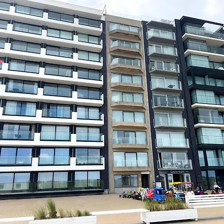 Garbi 401 With Beautiful Sea Views *